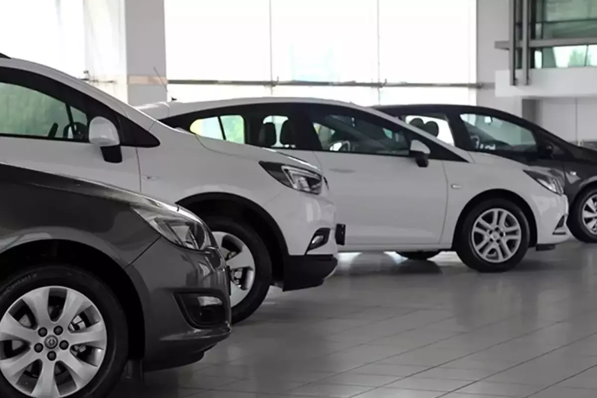 İkinci el otomobilde 6 ay-6 bin kilometre kuralı uzatıldı