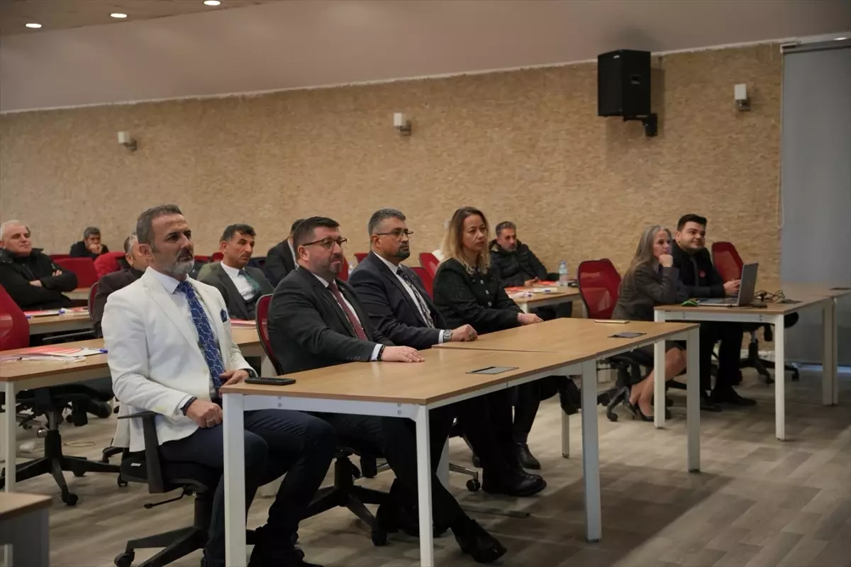 Isparta'da GençTek-Genç Bilişim Ekosistemi Çalıştayı başladı