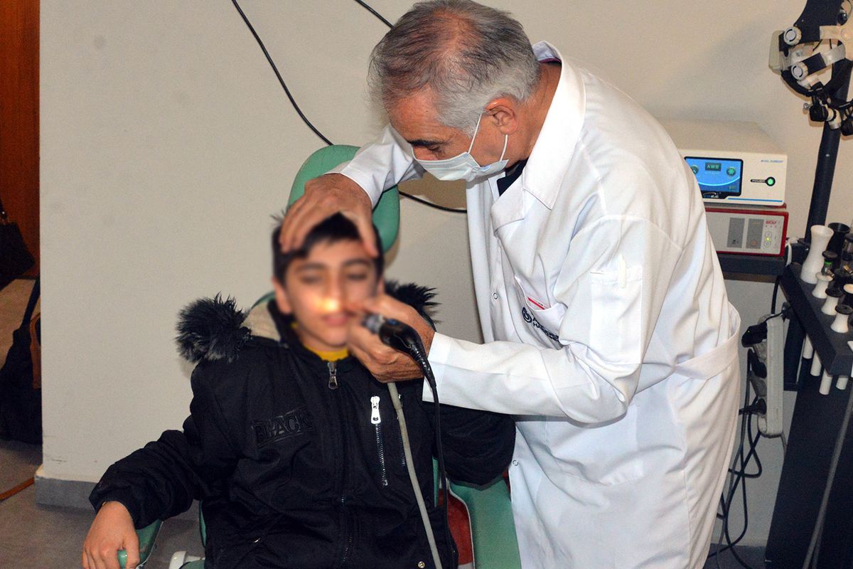 Kaşıntı şikayetiyle gitti, burnundan çıkanlar akıl alır gibi değil
