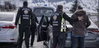 Kural ihlalini gizli takiple belirleyen sivil trafik ekipleri 4 bin araç denetledi