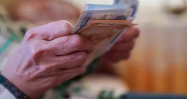 MEMUR VE EMEKLİ MEMUR MAAŞI ZAMMI 2026 HESAPLAMA: 2026'da memur ve emekli memur maaşı ne kadar olacak? En düşük emekli memur maaşı ne olur?