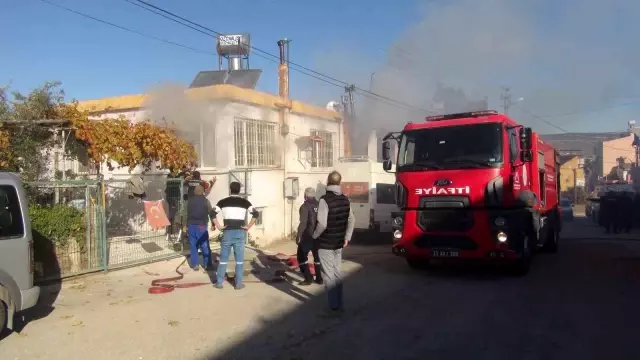 mersin de aci olay evde cikan yanginda 2 cocu 7 19397064 o