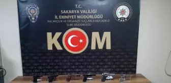 Sakarya'da 8 tabancaya el konuldu, 4 şüpheli gözaltına alındı