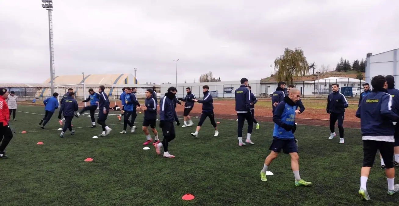 Söğütspor zorlu maçın hazırlıkları tamamladı