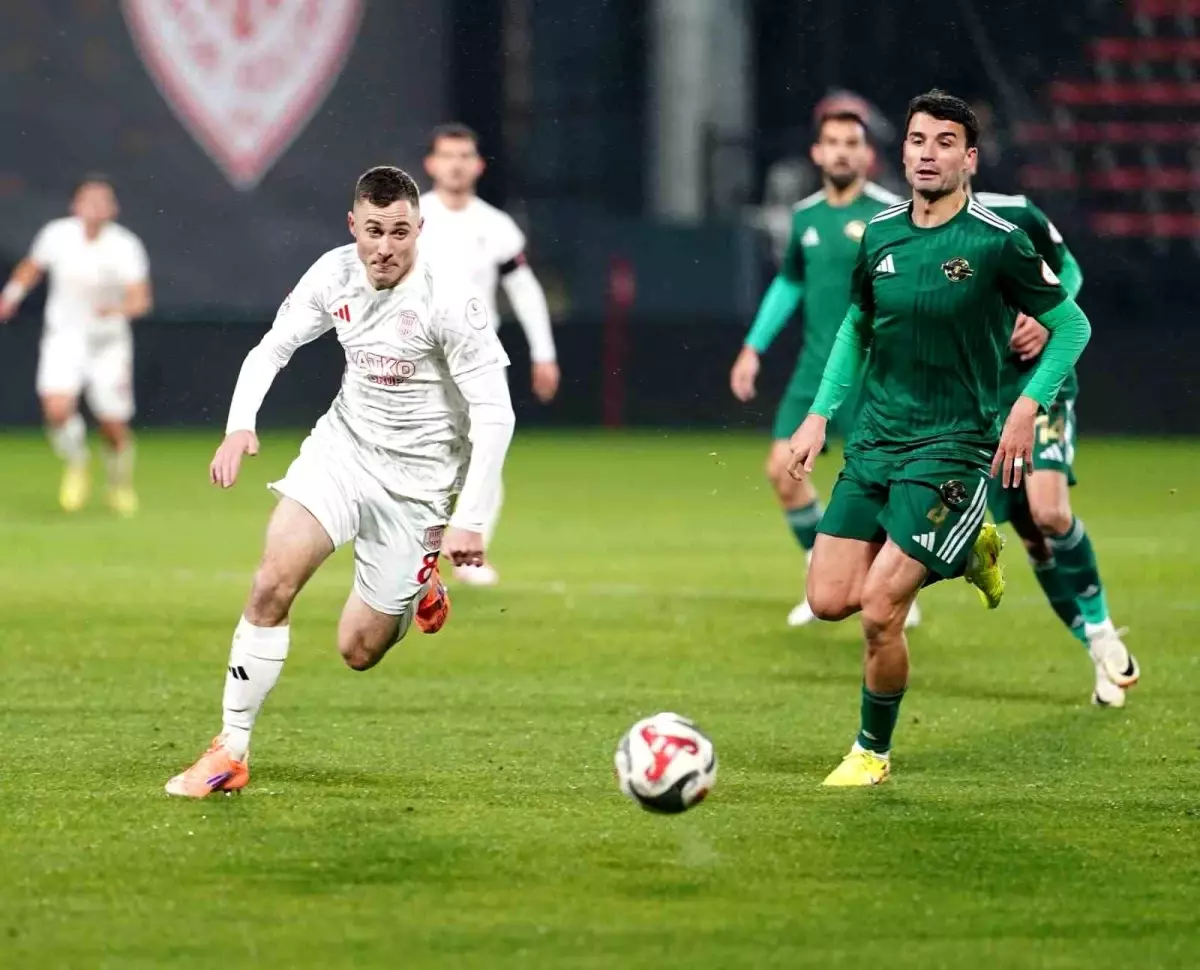 Trendyol 1. Lig: Pendikspor: 0 Esenler Erokspor: 0