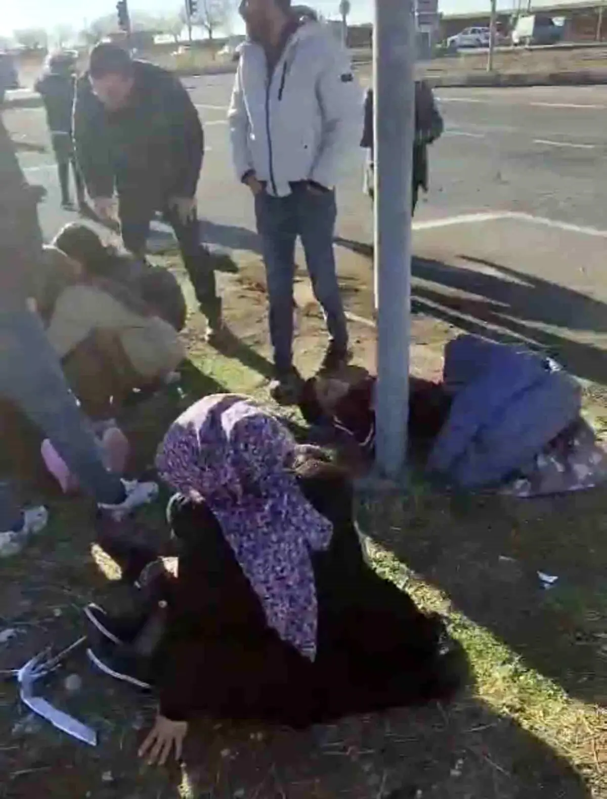 Adıyaman'da iki otomobil çarpıştı: 1 ölü, 8 yaralı