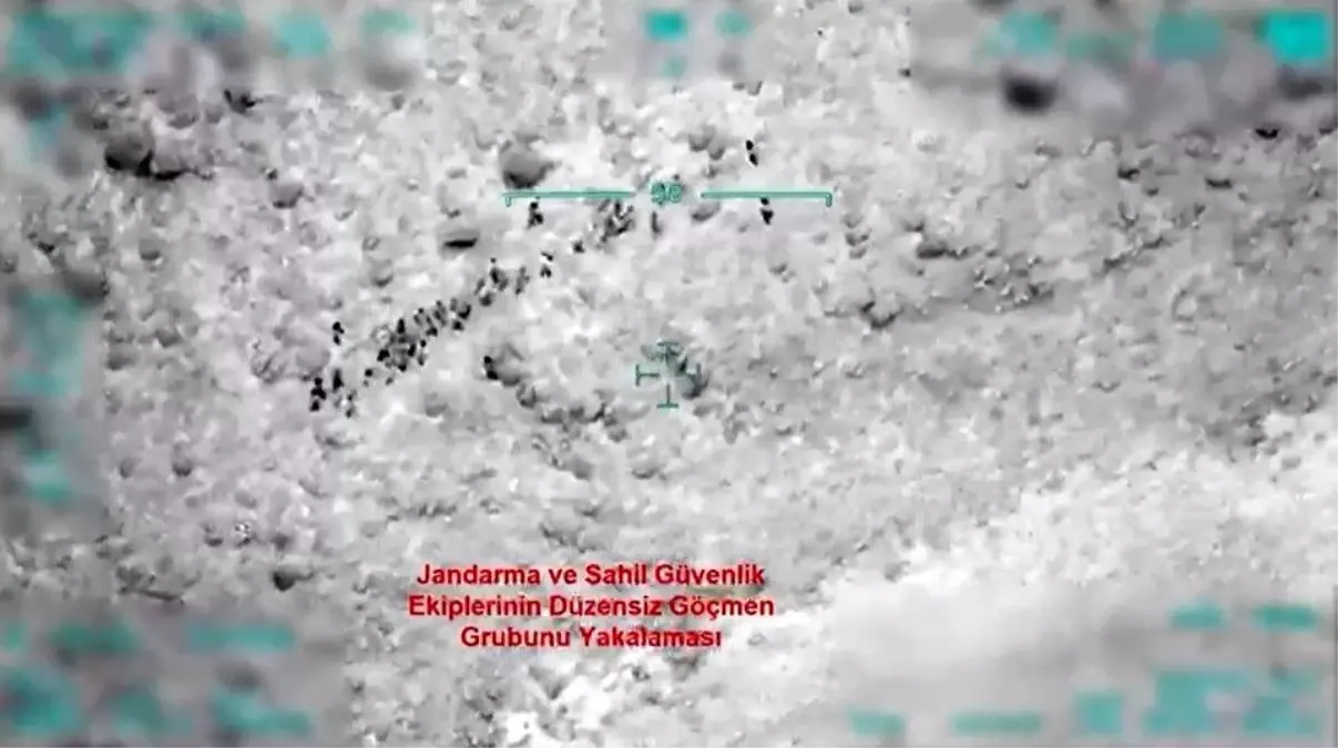 Bakan Yerlikaya: "Devam eden operasyonlarımızda 156 göçmen kaçakçılığı organizatörünü yakaladık"