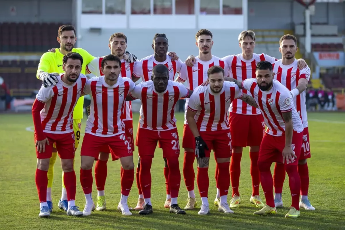 Boluspor, Serikspor'a gol oldu yağdı