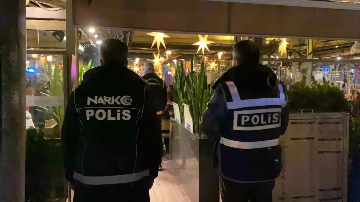 Bursa'da gece boyunca süren asayiş uygulaması: 3 ilçede aranan şahıslar yakalandı