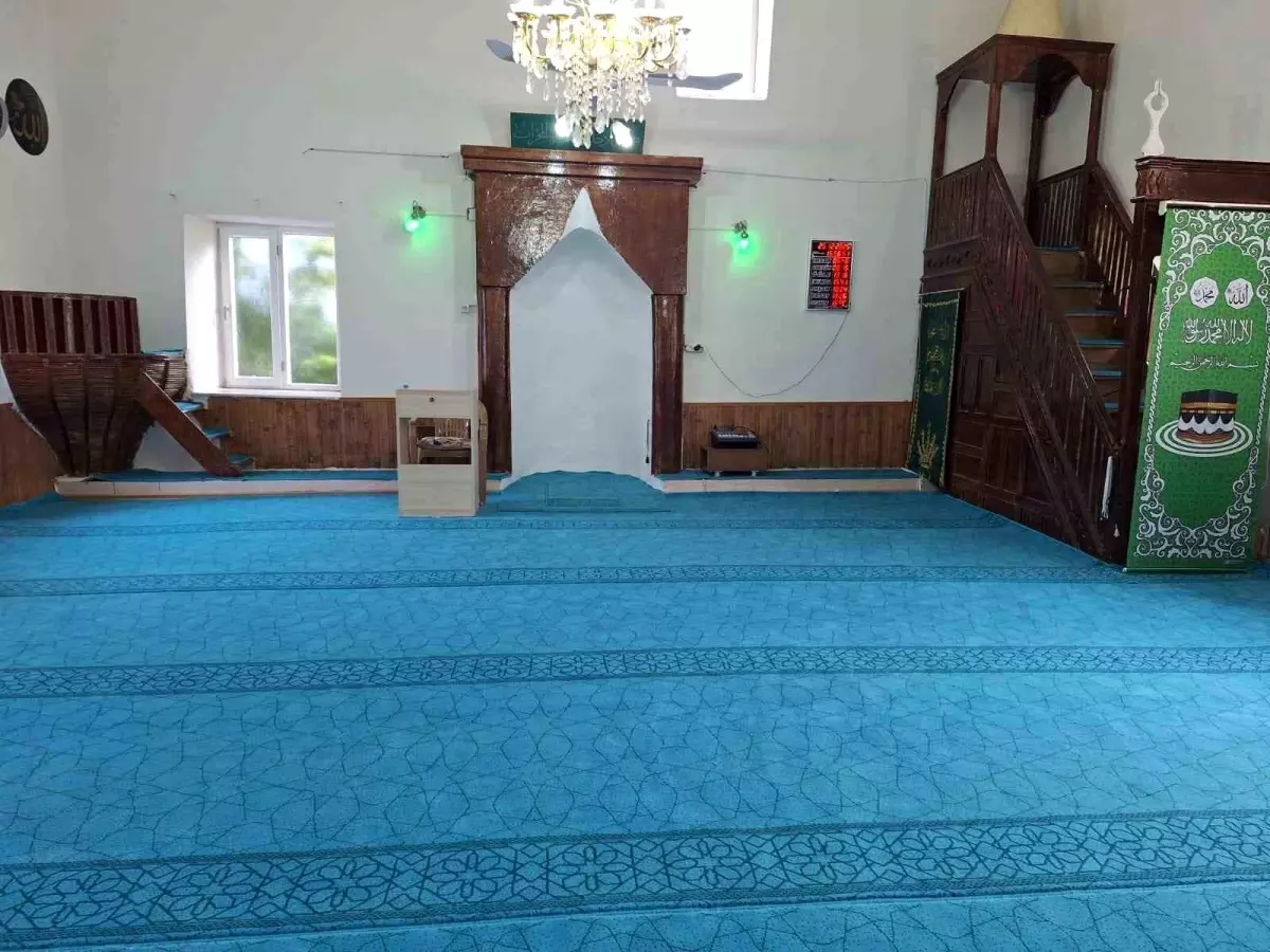 Dampınar Camii'nin tadilatı tamamlandı