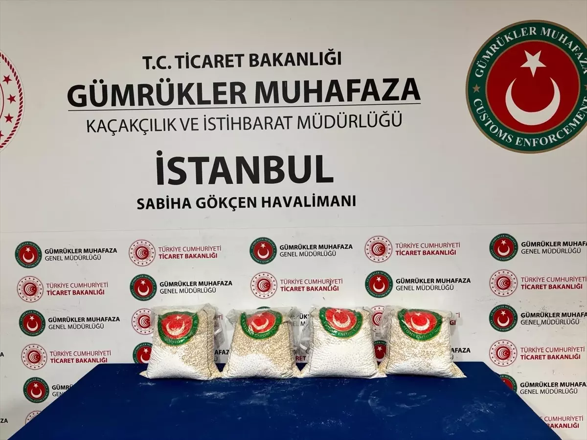 Gümrükler Muhafaza ekipleri zehir tacirlerine göz açtırmıyor