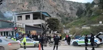 Hatay'da beton mikseriyle çarpışan motosikletteki 1 kişi öldü, 2 kişi yaralandı