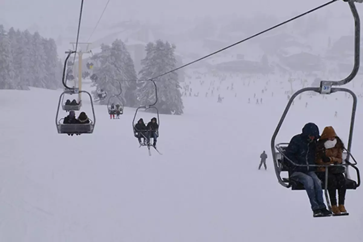 Japonya'da kayak merkezinde feci kaza: 5 yaşındaki çocuk hayatını kaybetti