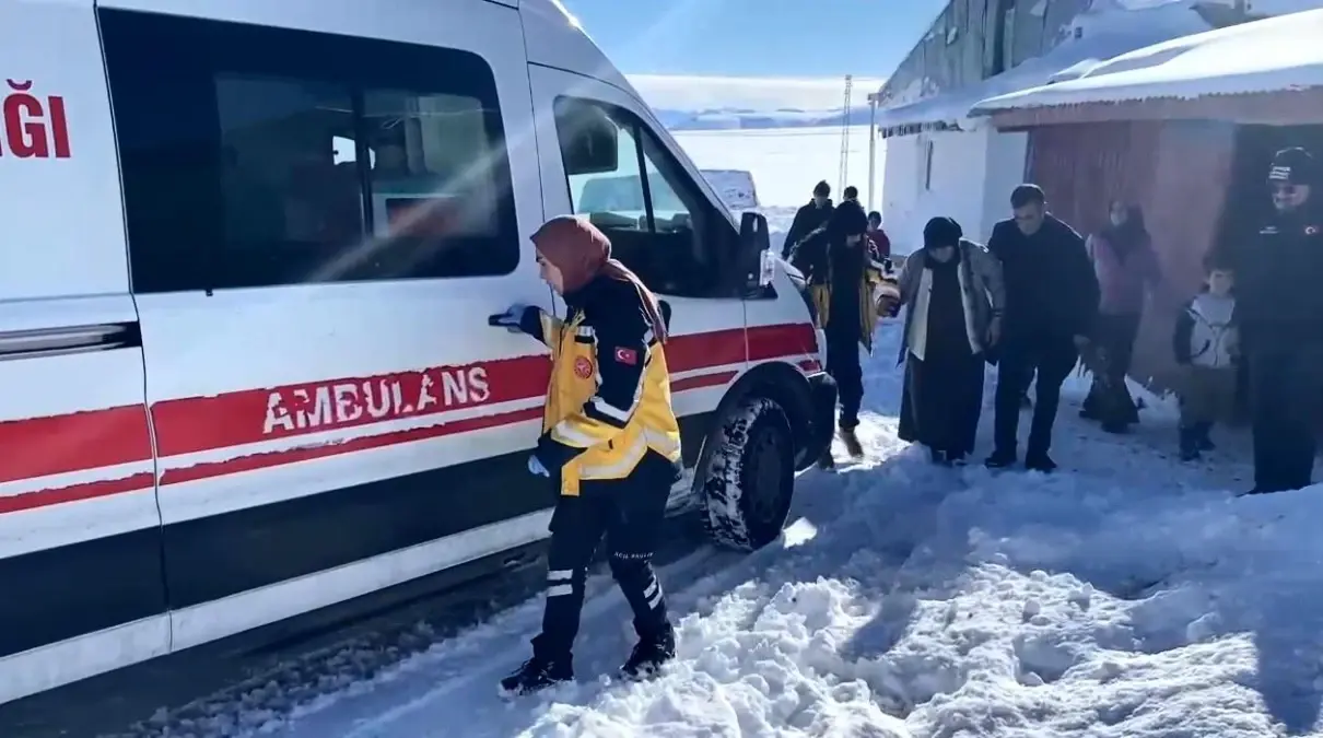 Kars'ta ekipler hasta vatandaşlar için seferber oldu