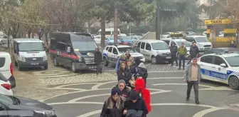 Konya'daki fuhuş operasyonunda yakalanan 6 zanlı tutuklandı