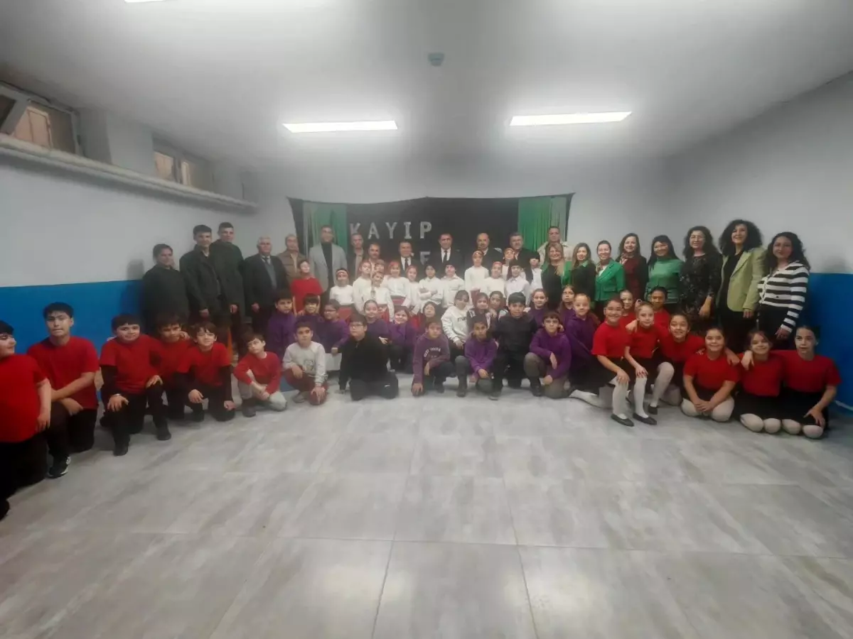 Nazilli'de 'Yeşil Adımlar Projesi' kapsamında nesli tükenen hayvanlara dikkat çekildi