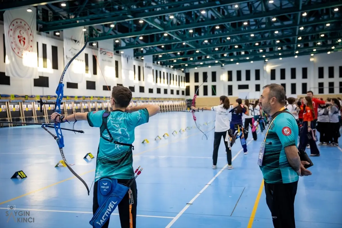 Okçulukta ASES 15 Yaş Altı Salon Türkiye Şampiyonası Samsun'da sona erdi