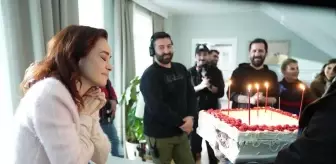 Özgü Namal'a sette sürpriz doğum günü kutlaması