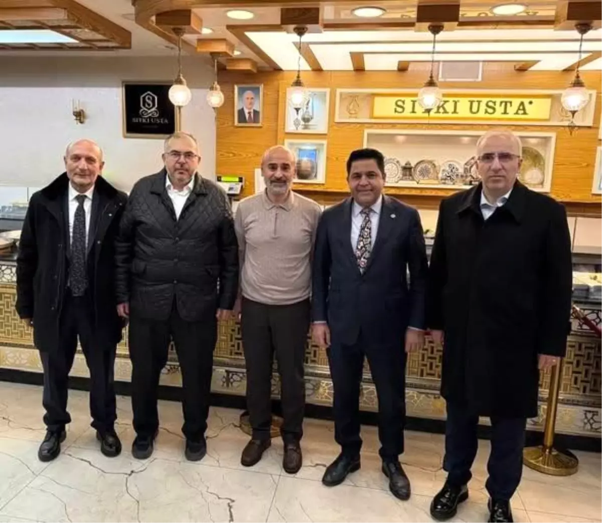 Siyasilerin uğrak noktası Sıtkı Usta