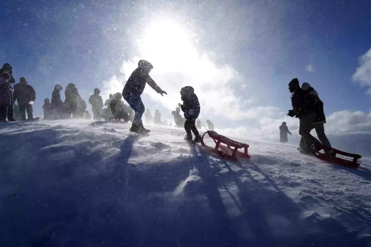 Zigana Gümüşkayak'ta hafta sonu yoğunluğu yaşandı