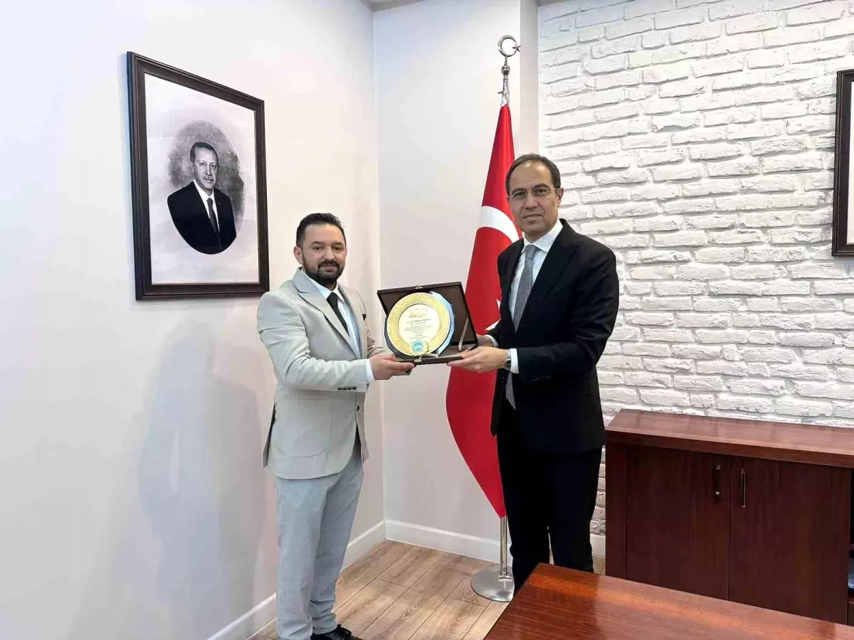 AKİB'ten İl Sağlık Müdürü Dr. Mehmet Erşan'a teşekkür ziyareti