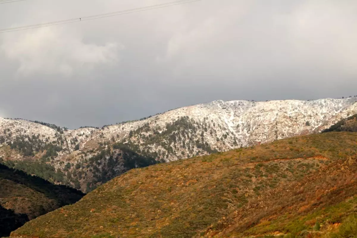 Amanoslar beyaza büründü
