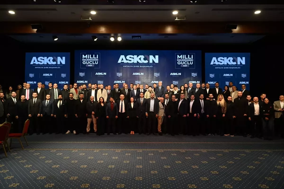 Antalya'daki iş insanları ekonomik işbirliğini değerlendirdi