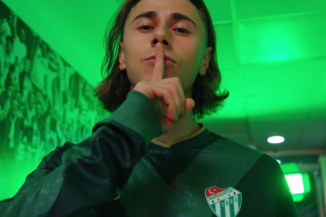 Bursaspor is not stopping! This time they signed the former star of Fenerbahçe