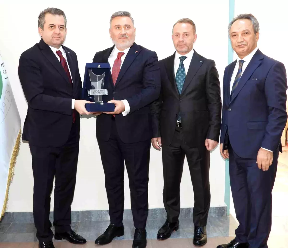 DAİMFED'den hastaneye 15 konteyner medikal ve sarf malzemesi desteği