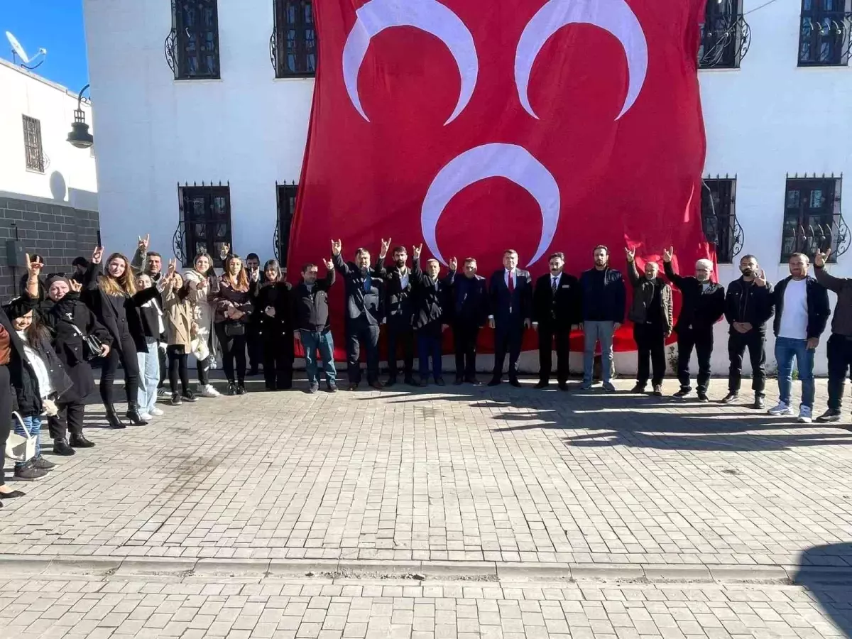 Diyarbakır'da MHP'ye katılımlar devam ediyor