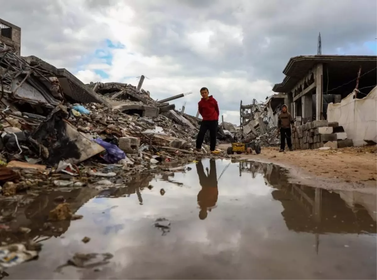 Gazze'de 25 kişi soğuk hava nedeniyle yaşamını yitirdi
