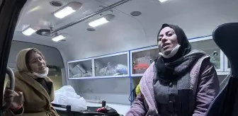 İlaç yetersizliğinden bir oğlunu kaybeden Gazzeli aile ambulans uçakla Türkiye'ye getiriliyor