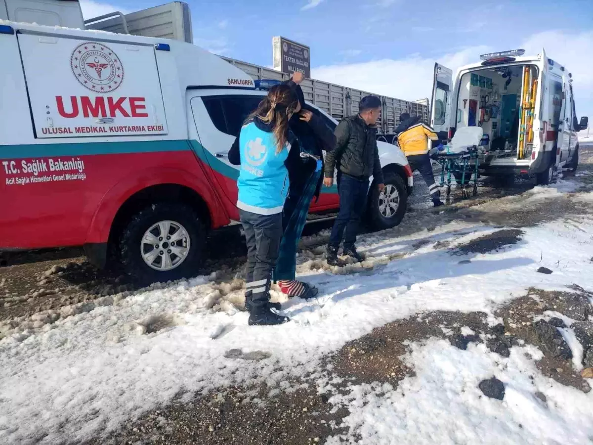Şanlıurfa'da karlı yollarda doğum seferberliği