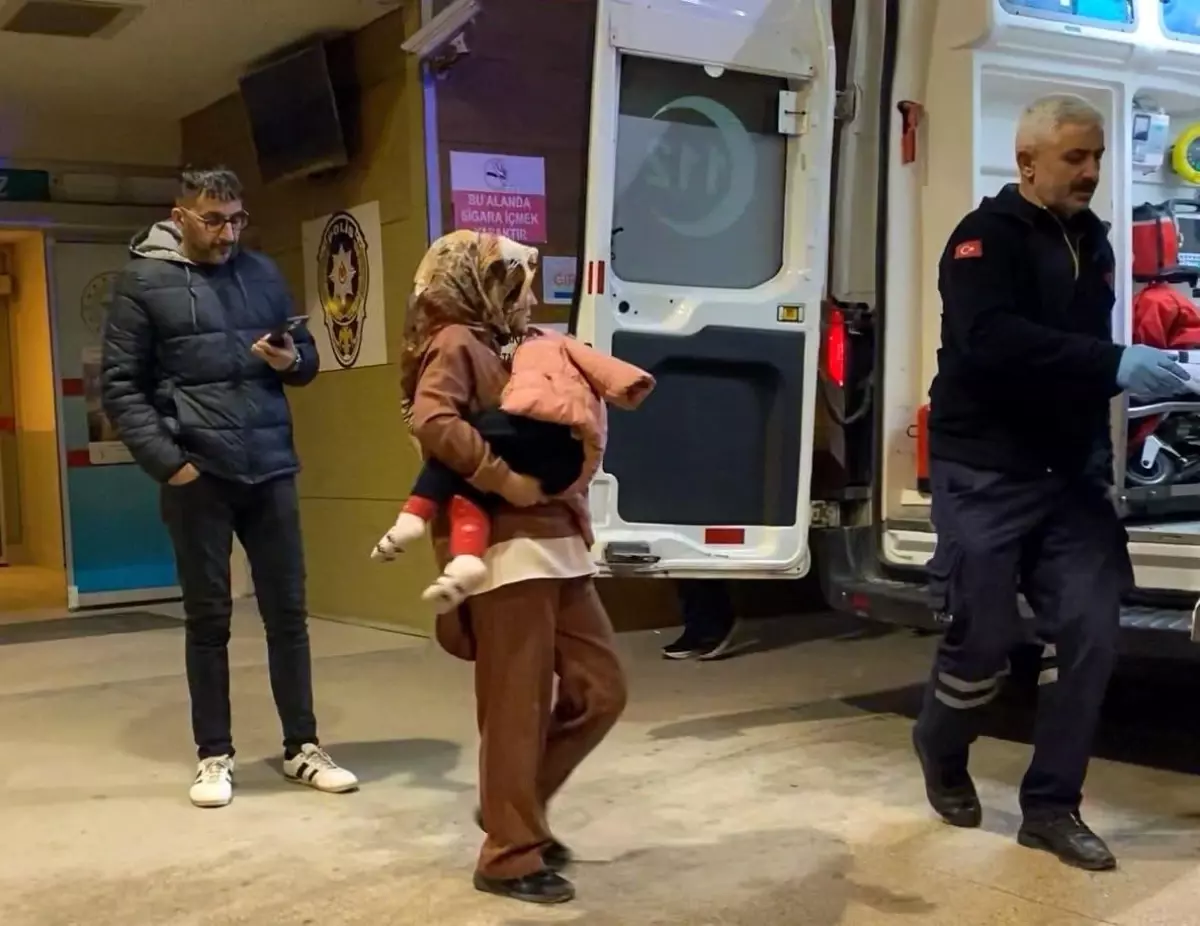 Üzerine şifonyer devrilen çocuk hastaneye kaldırıldı