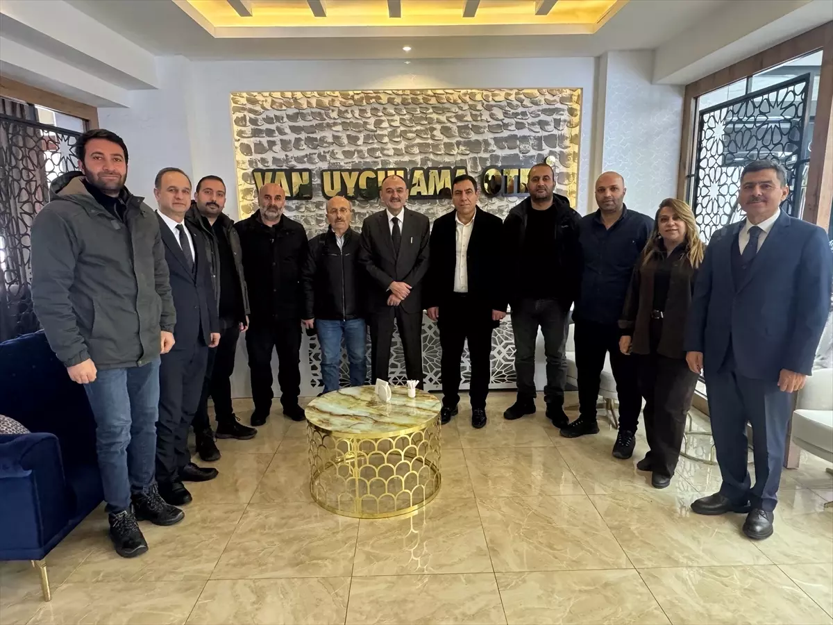 Van Milli Eğitim Müdürü Çandıroğlu, basın mensuplarıyla bir araya geldi