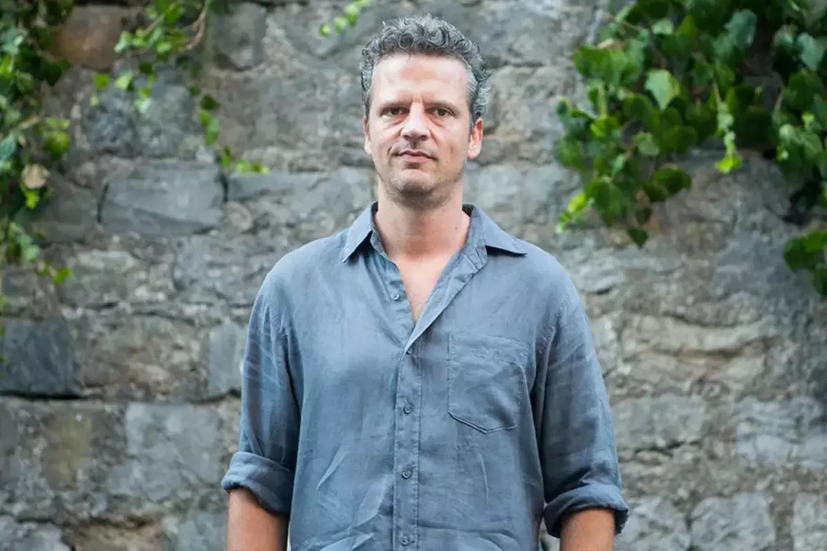 Altın Portakal ödüllü yönetmen, evinde silahlı saldırıya uğradı