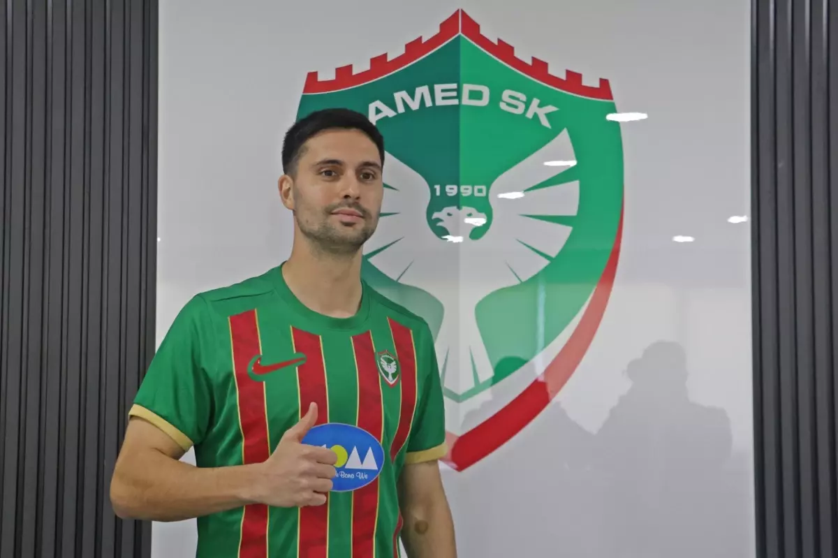 Amed Sportif Faaliyetler, Kocaelispor'dan Tarkan Serbest'i transfer etti