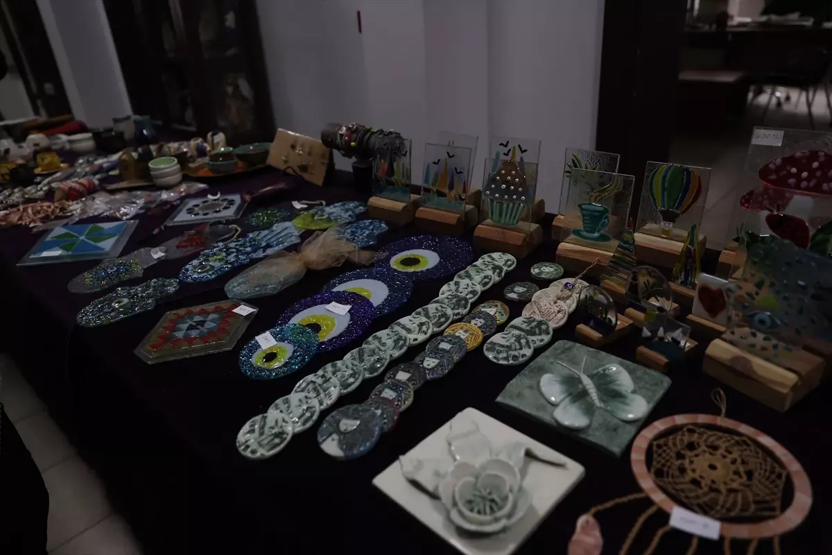 Antalya'da "Ocaktan İlmeğe Yörük Kültürü Sergisi" düzenlendi