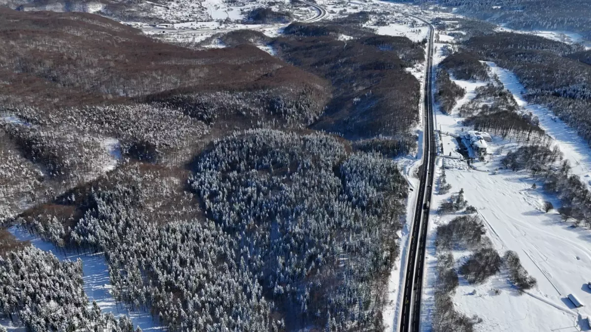 Bolu Dağı'nda kar kesildi, ulaşım normale döndü