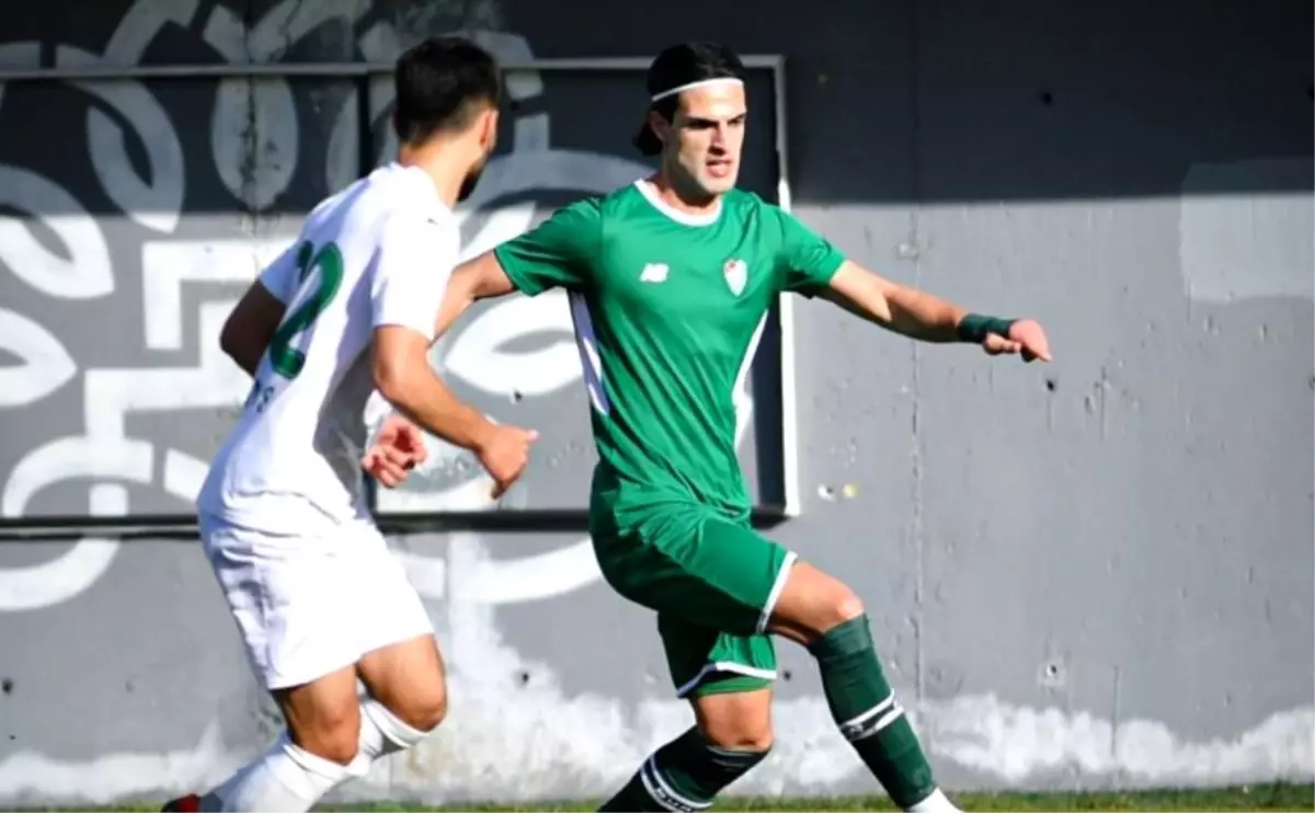 Bursaspor hazırlık maçında Nilüfer FK'yı 3-0'la geçti