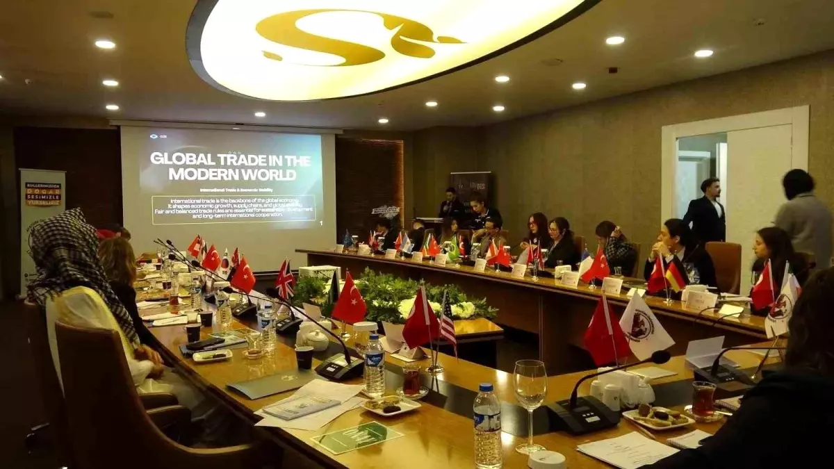 G-20 liderler zirvesi simülasyonu başarıyla gerçekleştirildi