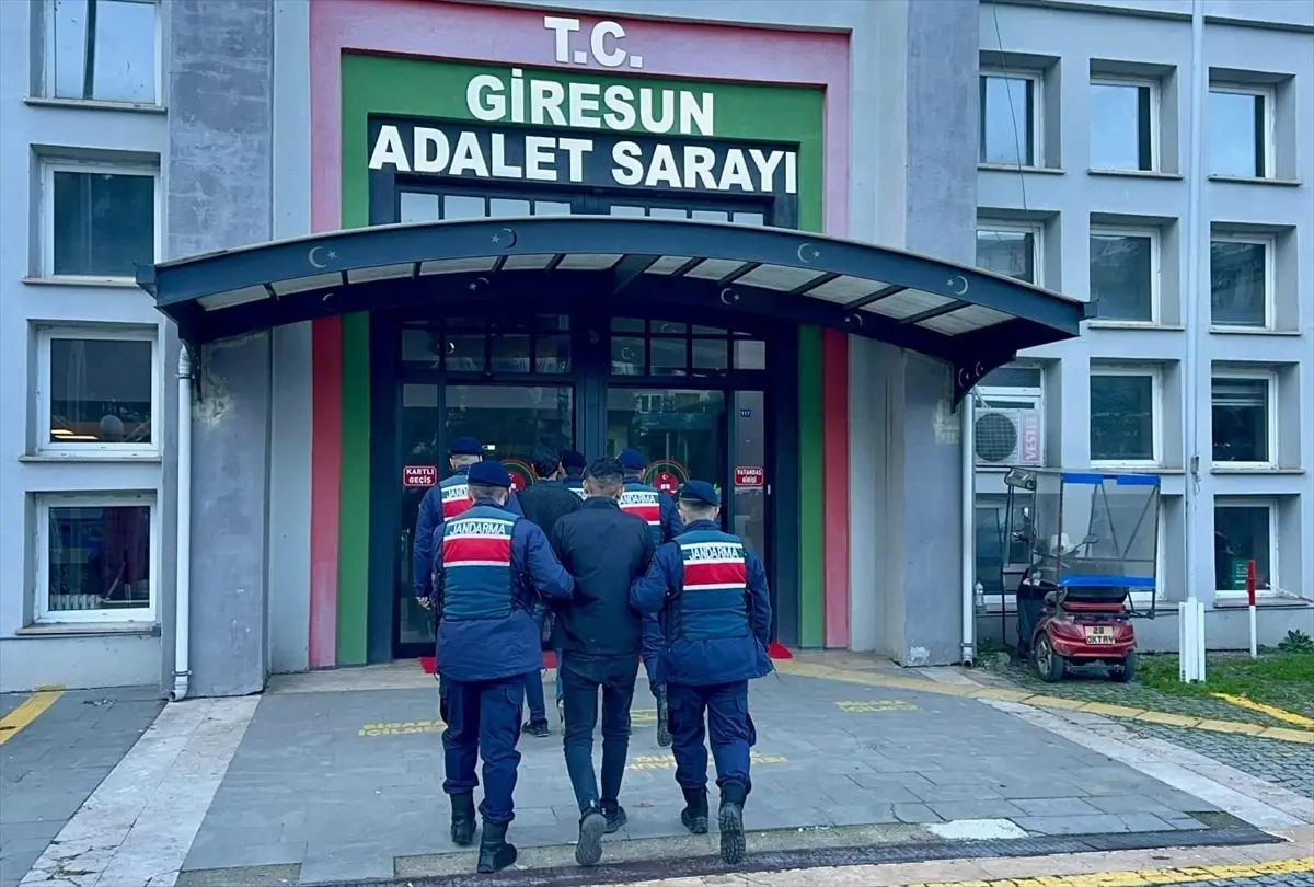 Giresun'da uyuşturucu operasyonunda yakalanan 2 şüpheli tutuklandı