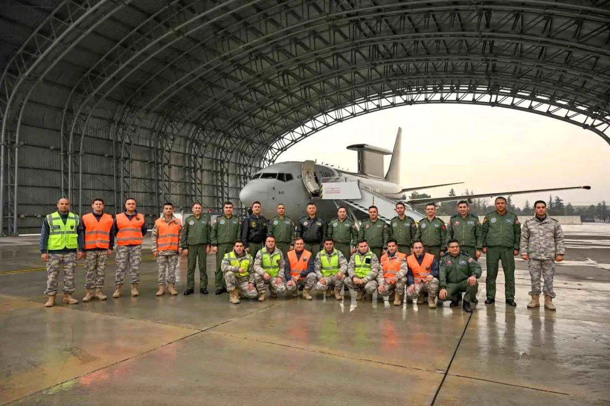 Hava Kuvvetleri'nden Akdeniz'de eğitim uçuşu