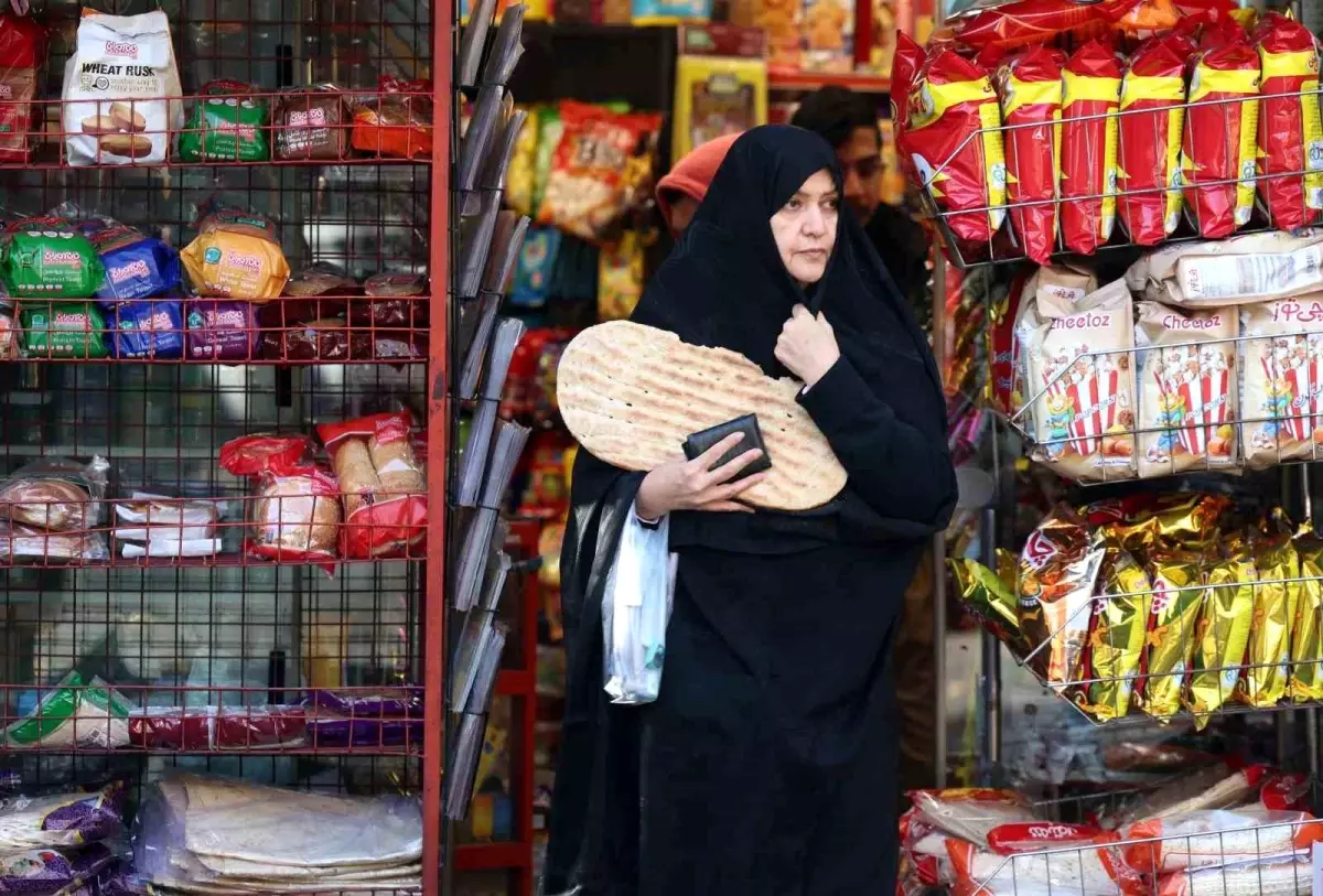 İran Cumhurbaşkanı Pezeşkiyan'dan protestolara yönelik ilk açıklama: "Protestocuların talepleri dinlenecek"