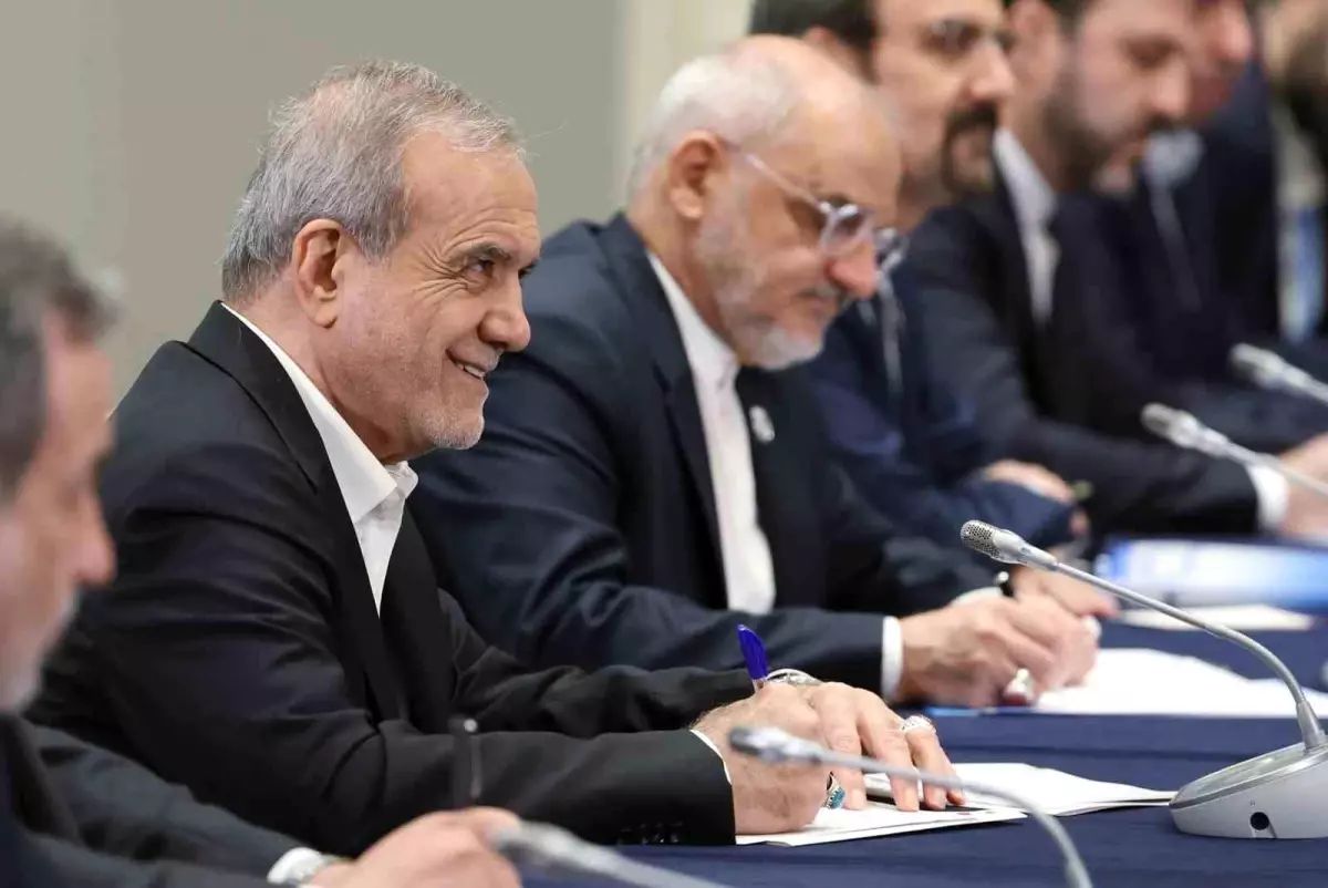 İran'dan Trump'a tepki: "Her türlü saldırıya sert karşılık vereceğiz"