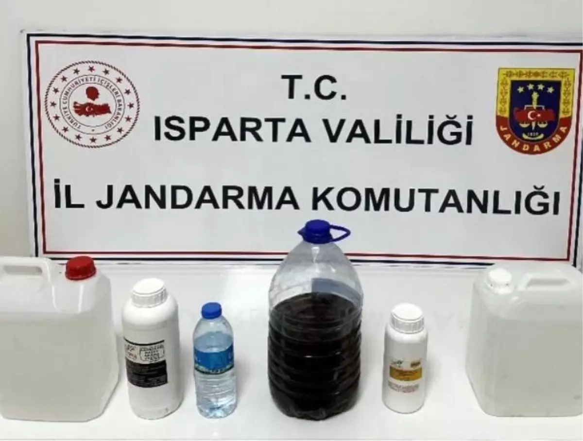 Isparta'da kaçak içki ve parfüm operasyonu: 4 şüpheliye adli işlem