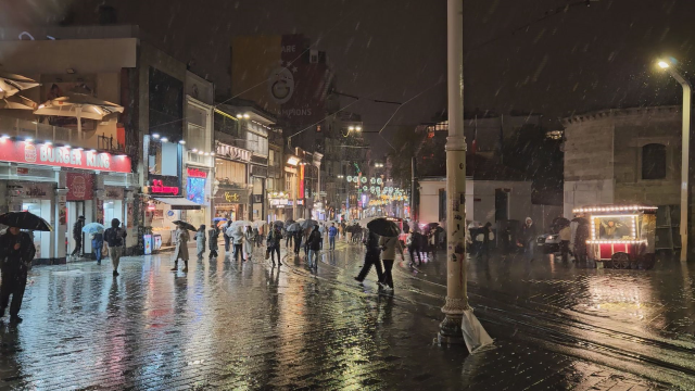 istanbul valisi davut gul den okullar tatil 19409445 9720 m