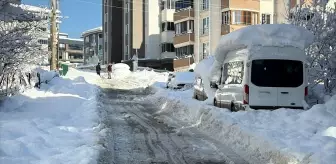Karabük il merkezinde kar kalınlığı 75 santimetre ölçüldü