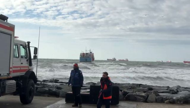 marmara da 2 tankerden acil durum cagrisi olay 19406776 4514 m