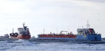 Marmara'da 2 tankerden acil durum çağrısı! Kurtarma ekipleri sevk edildi